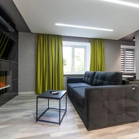Апартаменти Luxrent Kreshatik Arenacity Skybar