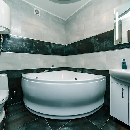 Luxrent Kreshatik Arenacity Skybar Київ